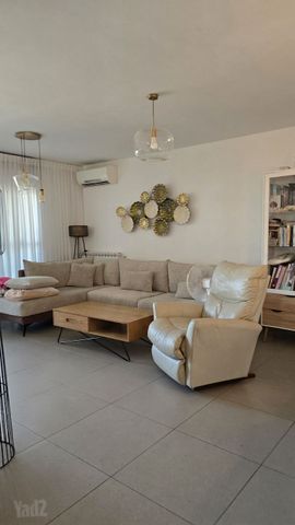 דירה למכירה בירושלים (תיווך) — 2