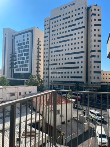 דירה למכירה בירושלים (תיווך) — 5