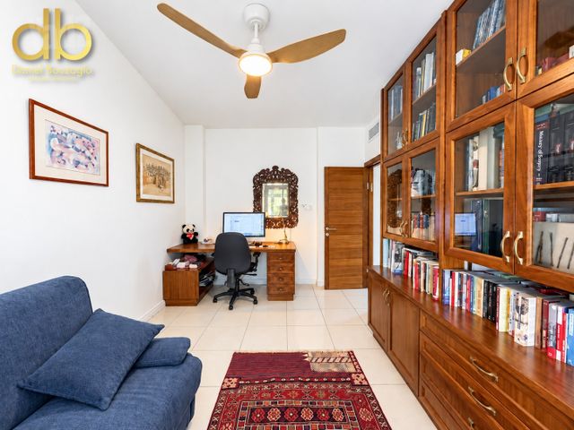 Jerusalem, Israel 9