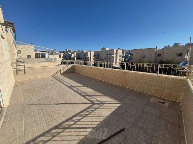 דירה להשכרה בירושלים (תיווך)