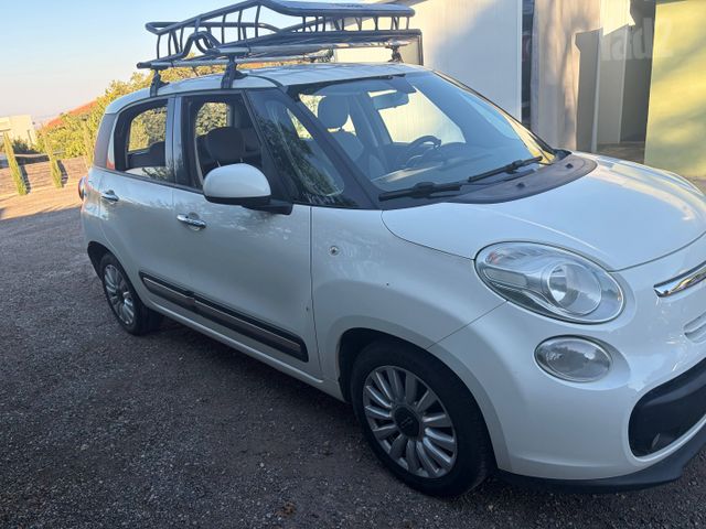 מודעת רכב פיאט 500L