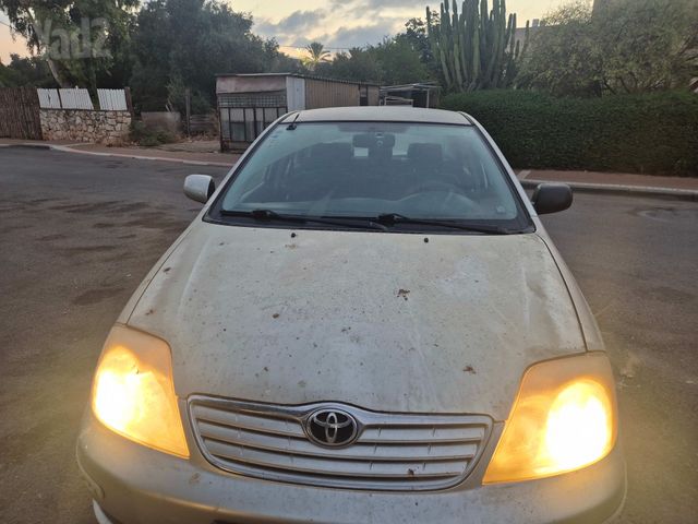 קורולה Sun אוט׳ 1.6 (110 כ״ס)