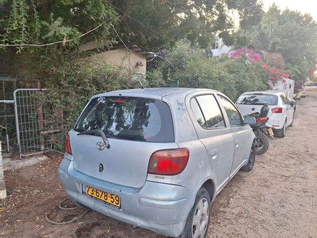 מודעת רכב טויוטה יאריס