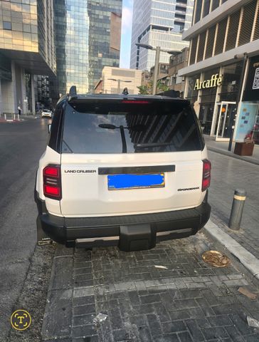מודעת רכב טויוטה לנד קרוזר