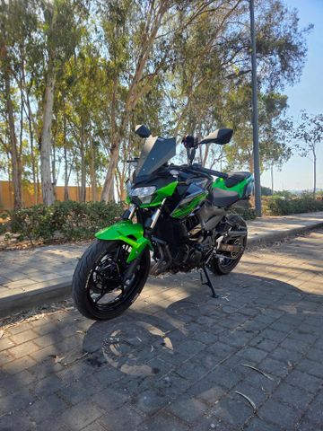 מודעת רכב קאוואסאקי Z400