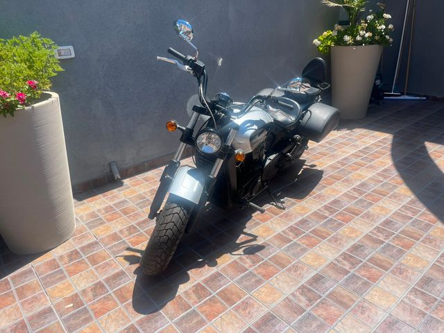 מודעת רכב אינדיאן Scout-Sixty