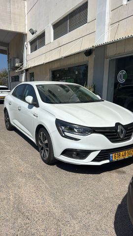 מגאן Intense אוט׳ דיזל 1.5 (116 כ״ס)