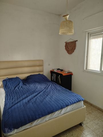 אידר 49