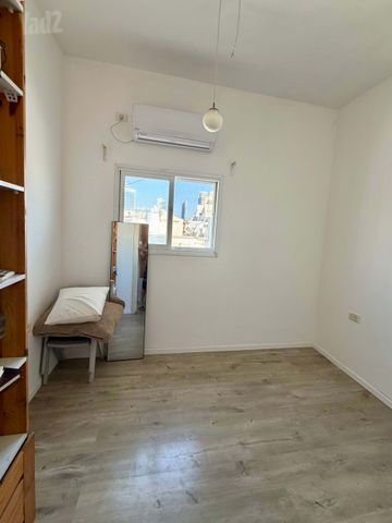 גג/ פנטהאוז להשכרה בתל אביב יפו — 2