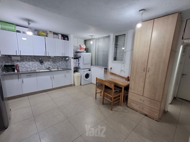 Rehovot, Israel 5