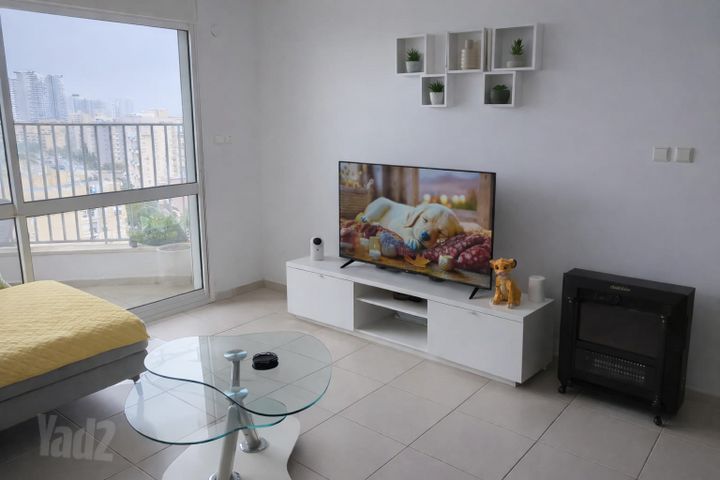 החשמונאים 43