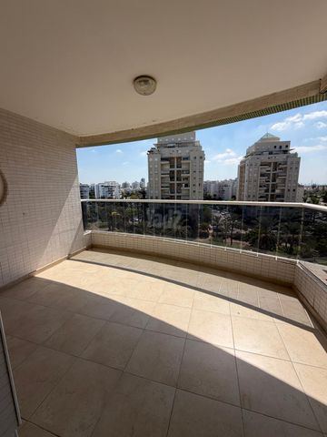 התזמורת 8