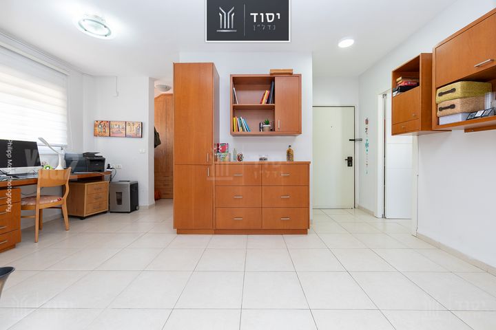 Haifa, Israel 11