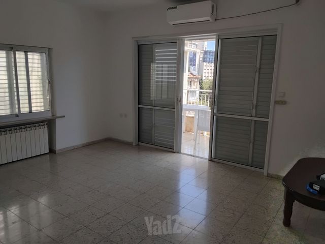 דירה למכירה בירושלים (תיווך) — 2