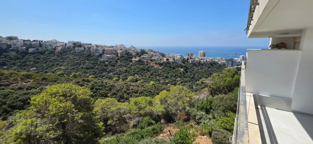 Haifa, Israel 11