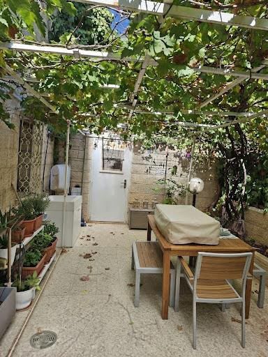 דירת גן למכירה בירושלים (תיווך) — 2