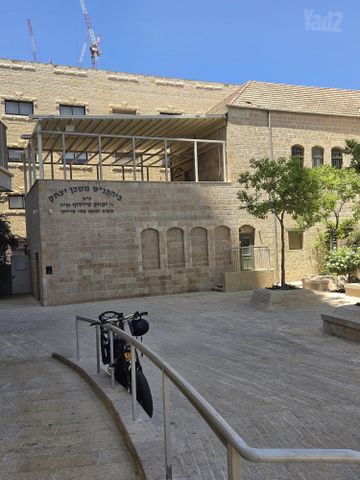דירה למכירה בירושלים (תיווך) — 3