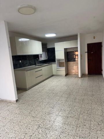 שכונה י"א
