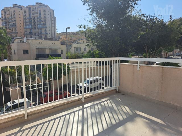 דירה להשכרה בירושלים (תיווך) — 2