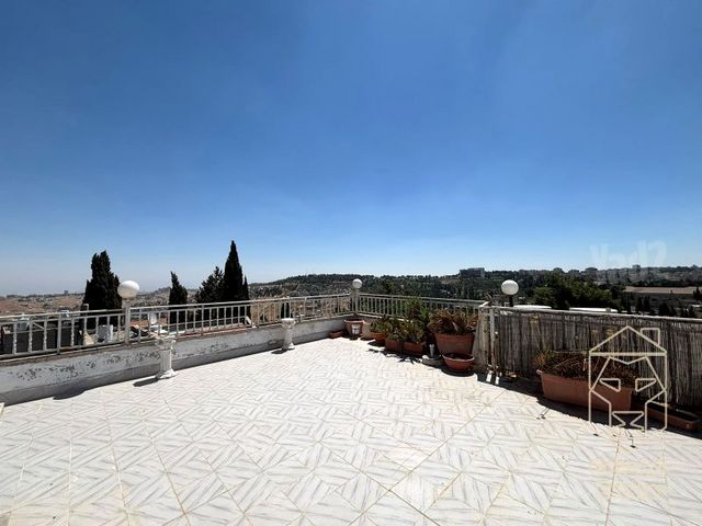 דירה להשכרה בירושלים (תיווך)