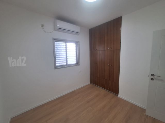Petah Tikva, Israel 4