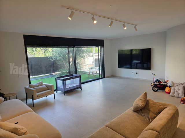 Ramat Gan, Israel 5