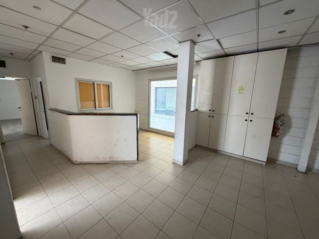 משרדים, מב"ת מערב, אזור תעשייה חדש, ראשון לציון