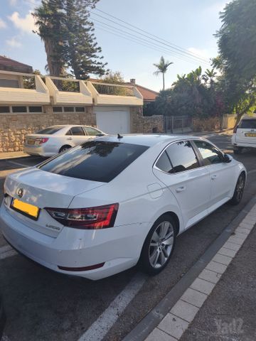 מודעת רכב סקודה סופרב