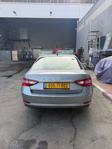 מודעת רכב סקודה סופרב