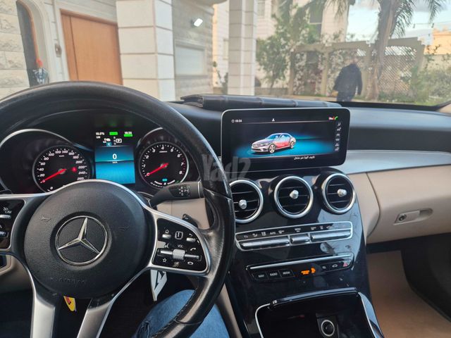 מודעת רכב מרצדס-בנץ C-class
