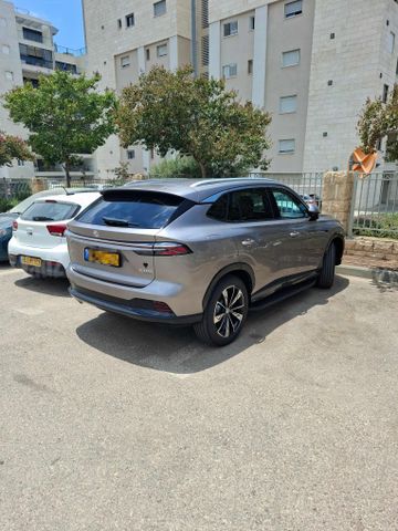 EHS PHEV Luxury פלאג-אין אוט׳ 1.5 (143 כ״ס)