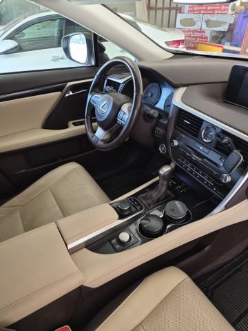 RX Luxury 200t אוט׳ 2.0 (238 כ״ס)