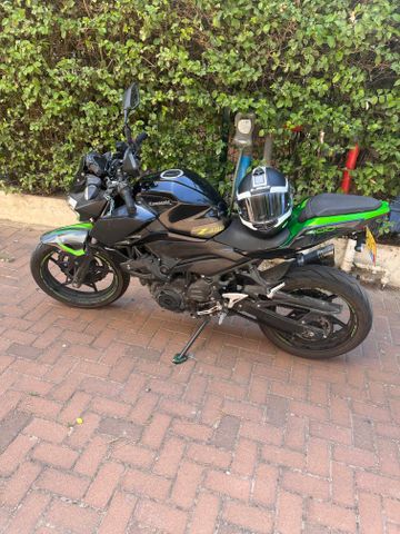 מודעת רכב קאוואסאקי Z400