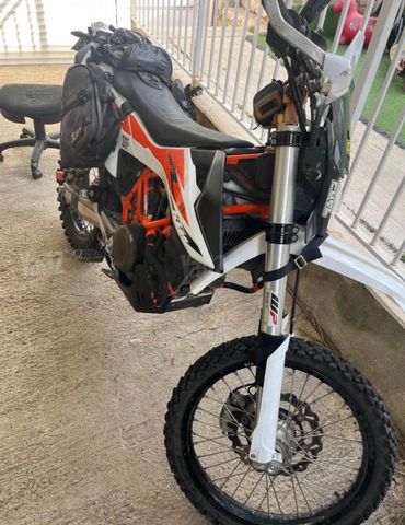 מודעת רכב KTM Enduro 690R