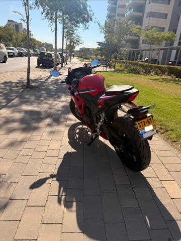 מודעת רכב הונדה CBR500R