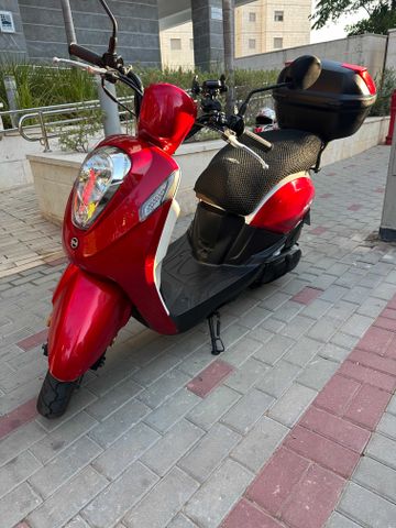 מודעת רכב סאן יאנג מיו 100