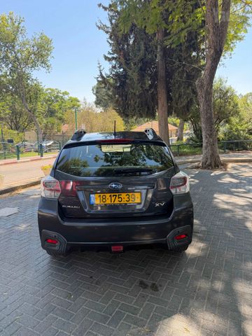 מודעת רכב סובארו XV 2