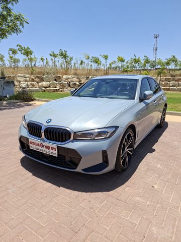 מודעת רכב ב מ וו סדרה 3