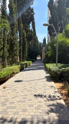 שלמה וחיה אנגל 1