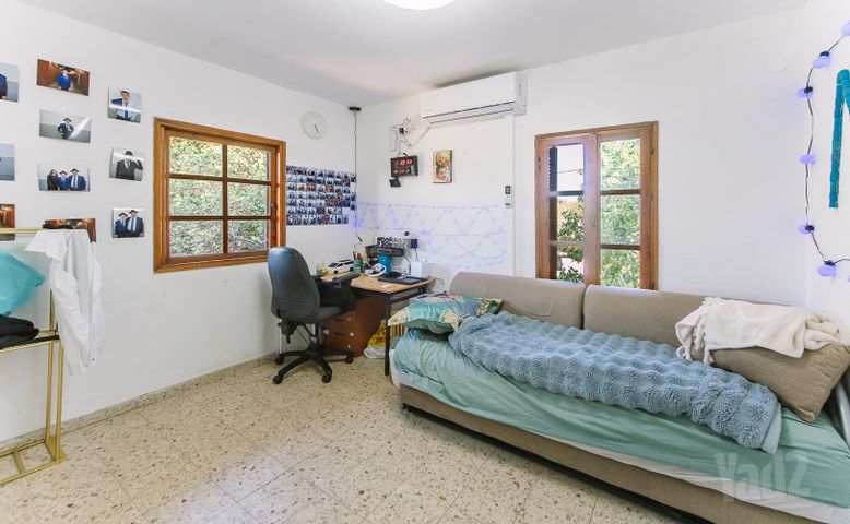 Petah Tikva, Israel 10