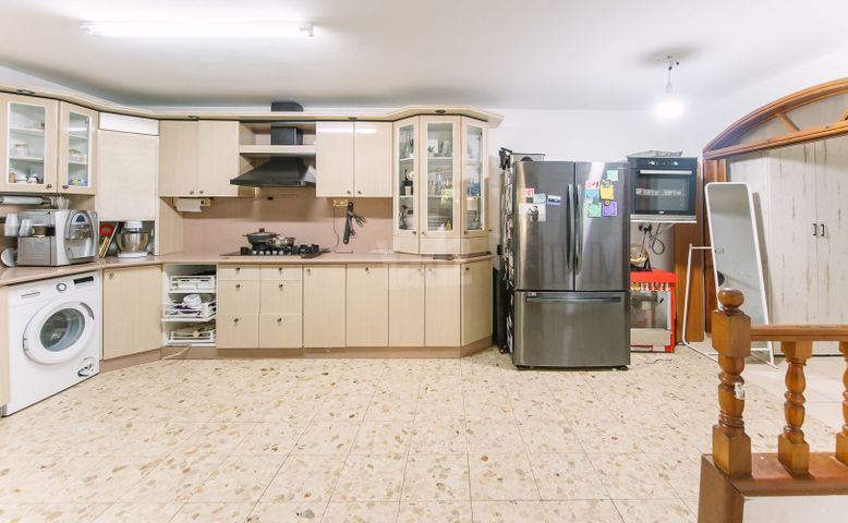 Petah Tikva, Israel 11