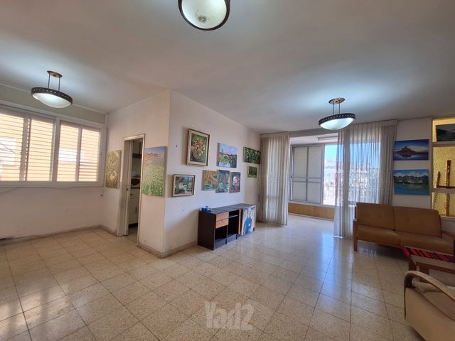 מודעת נכס, המרכז השקט / מרכז העיר, פתח תקווה