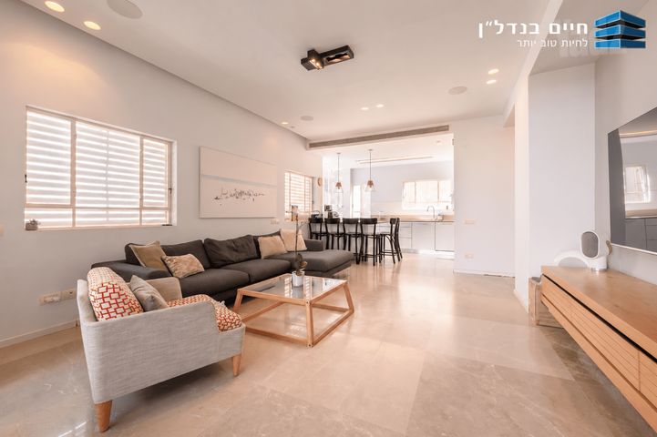 דירה, בורוכוב, גבעתיים