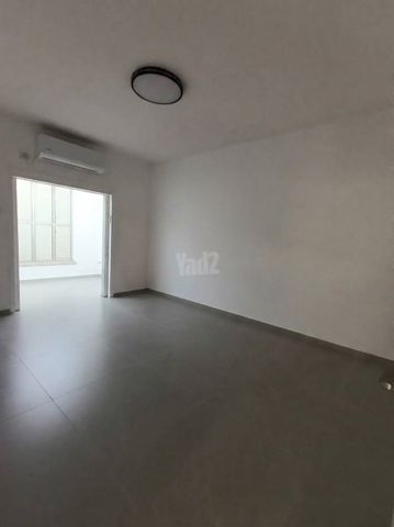 Ramat Gan, Israel 9
