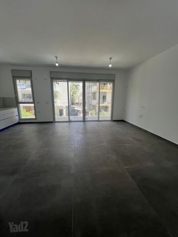 דירה להשכרה בתל אביב יפו (תיווך) — 2