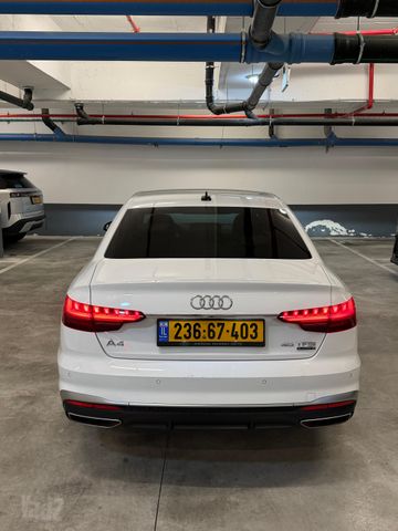 מודעת רכב אאודי A4