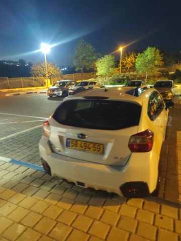 מודעת רכב סובארו XV