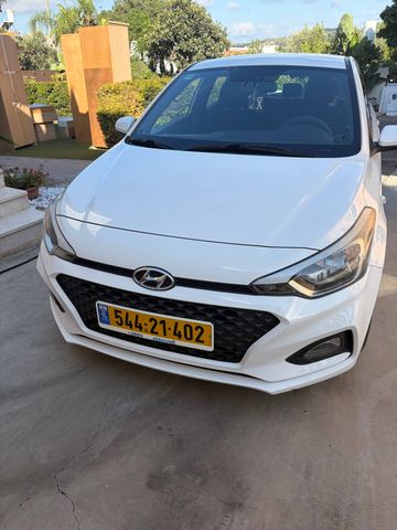 מודעת רכב יונדאי i20