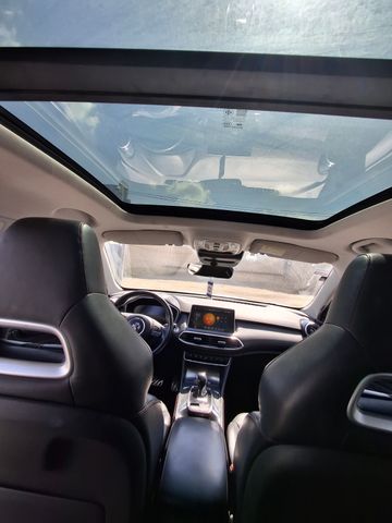 מודעת רכב אם ג'י EHS PHEV