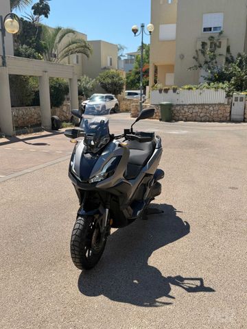 מודעת רכב הונדה ADV350